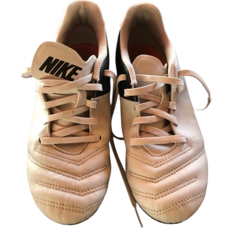 Nike Junior Tiempo Rio III FG Soccer Cleats Size 4.5